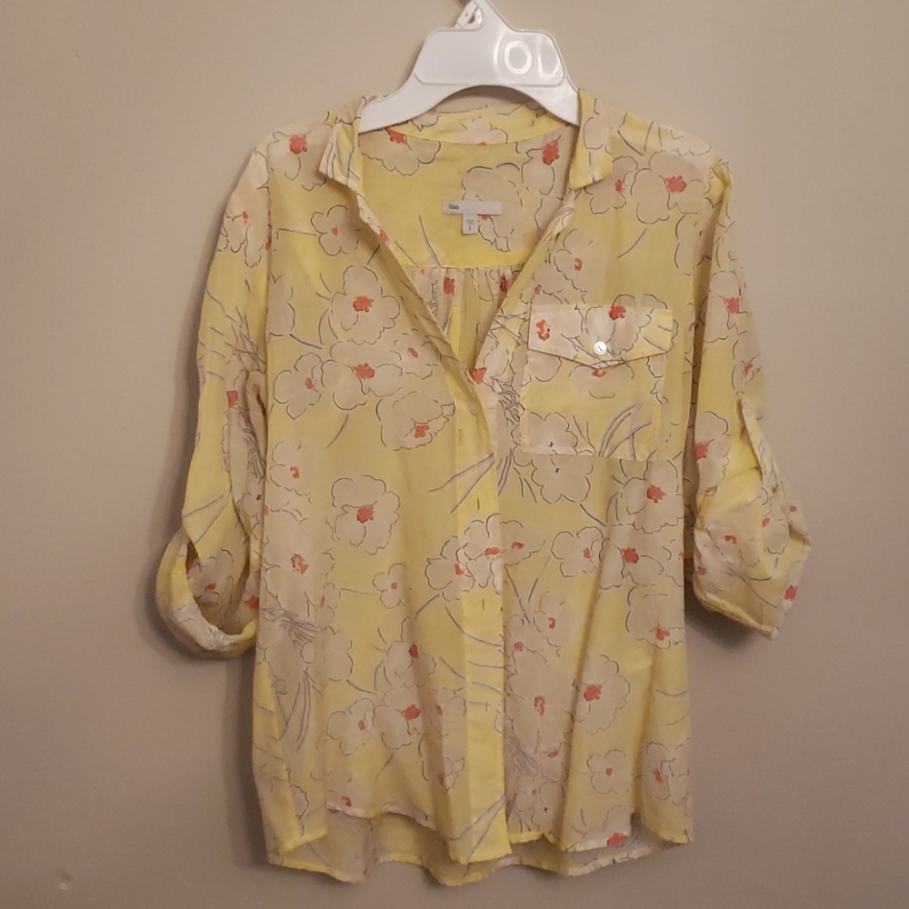 Gap light summer blouse